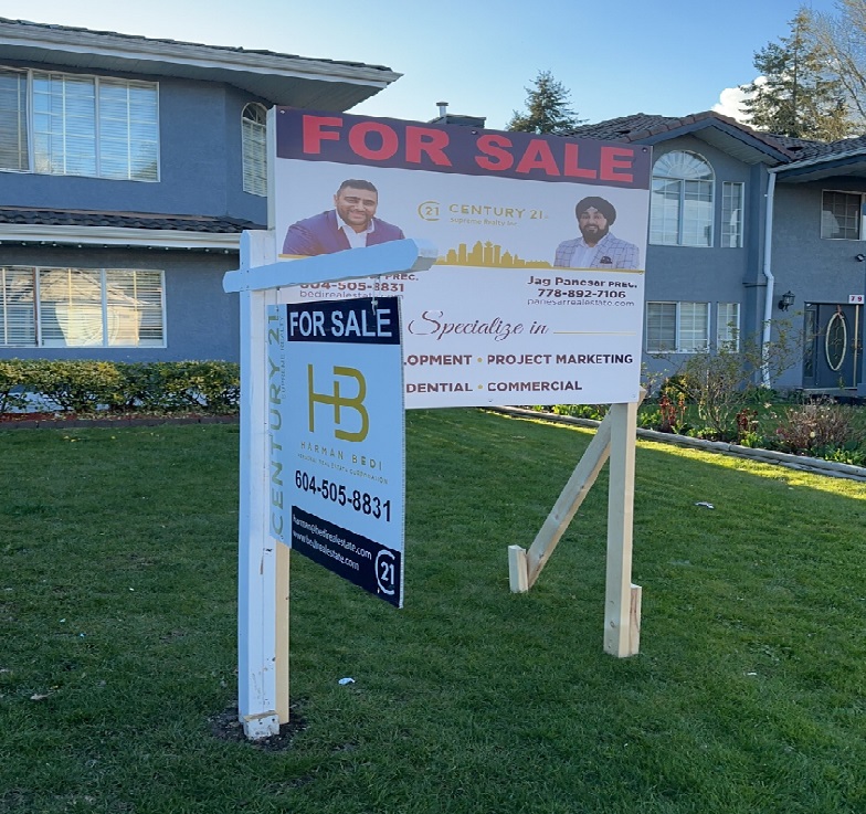 construction and real estate sign